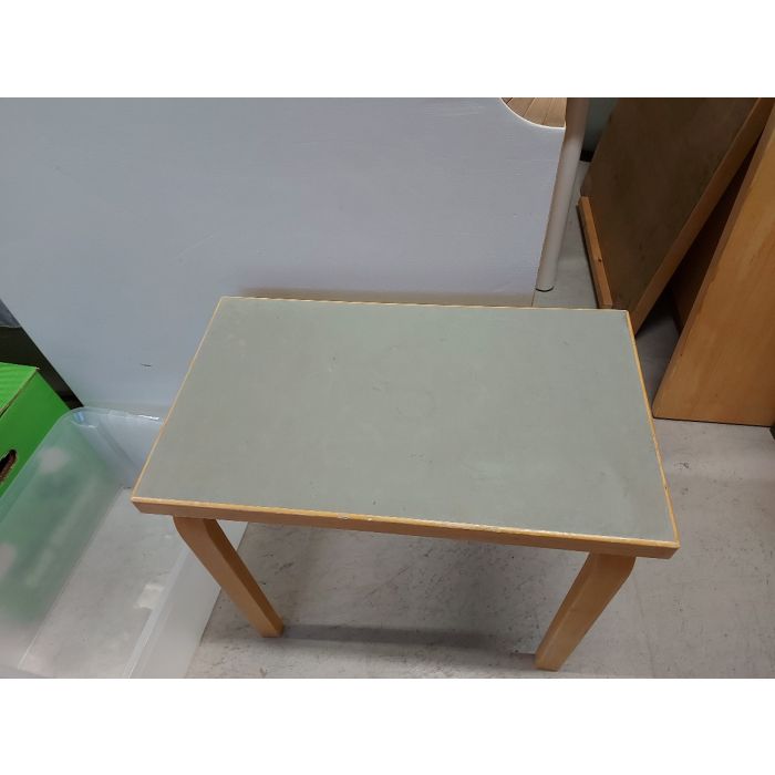 Artek-pöytä, harmaa, 100x53x71 cm, kotelopohja