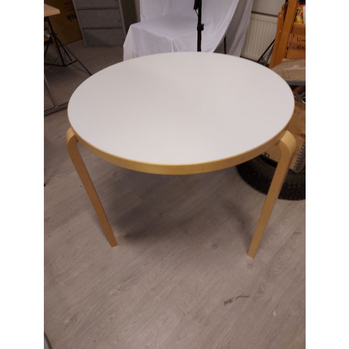 Artek pöytä 90B, valkoinen (2)