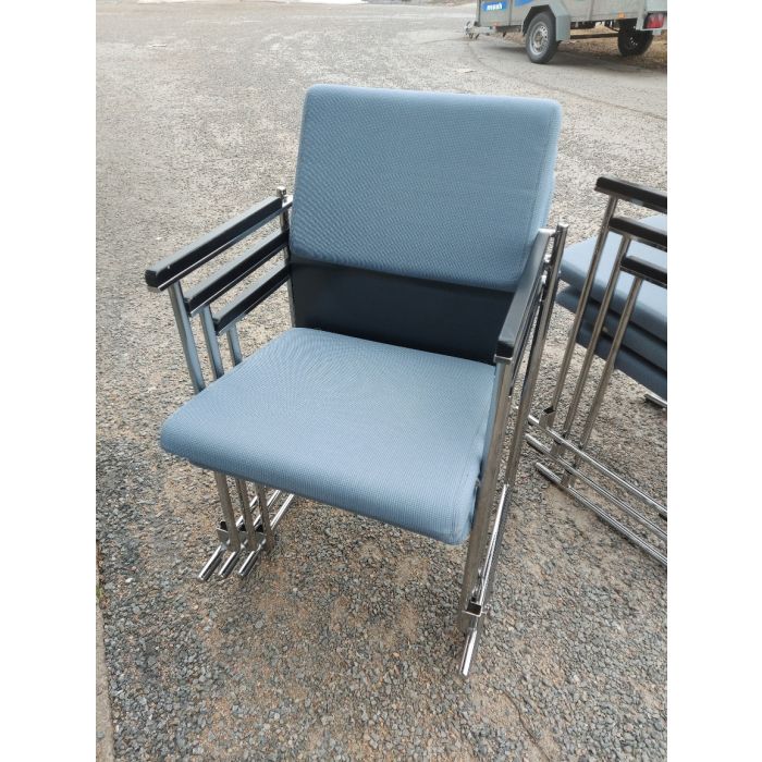 Avarte Funktus 542 tuolit, design Yrjö Kukkapuro