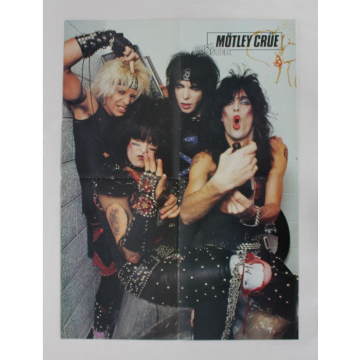 JULISTE Mötley Crüe / Howard Jones 