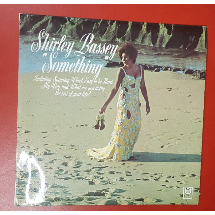 LP-levy Shirley Bassey: Something - HAUKI
