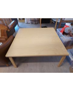 Artek pöytä 84, 120x120x52 cm