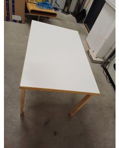 Artek 81B pöytä, valkoinen